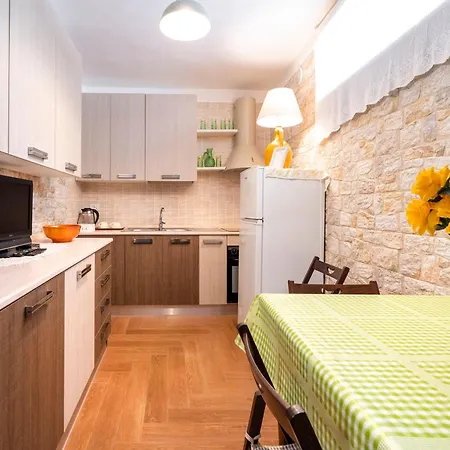Aparthotel Salinola 3 3*