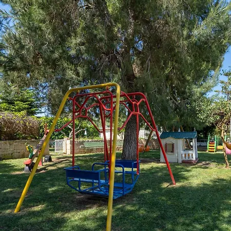 Aparthotel Salinola 3 3*