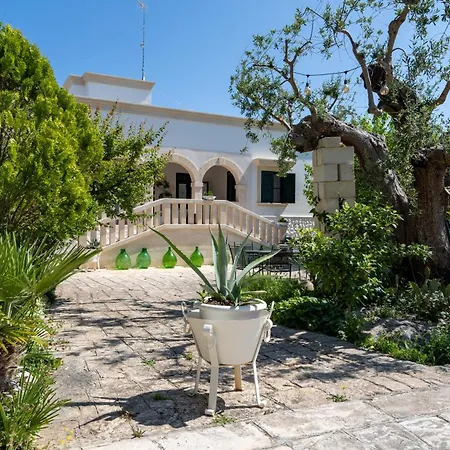 Salinola 3 Aparthotel 3*