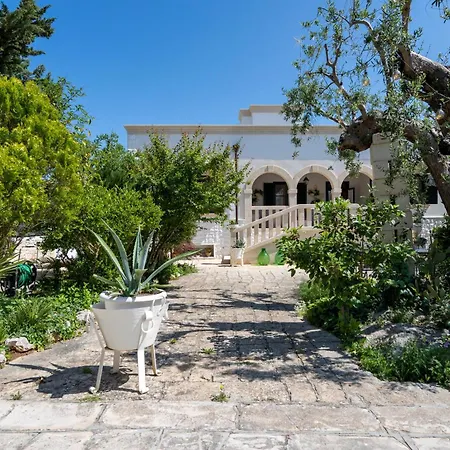 Salinola 3 Aparthotel 3*