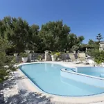 Aparthotel Salinola 3 3*