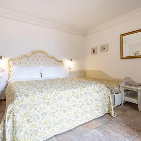 Salinola 3 Aparthotel