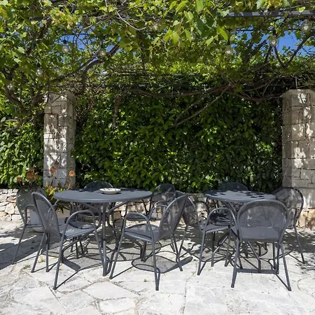 Salinola 3 Apartmanhotel