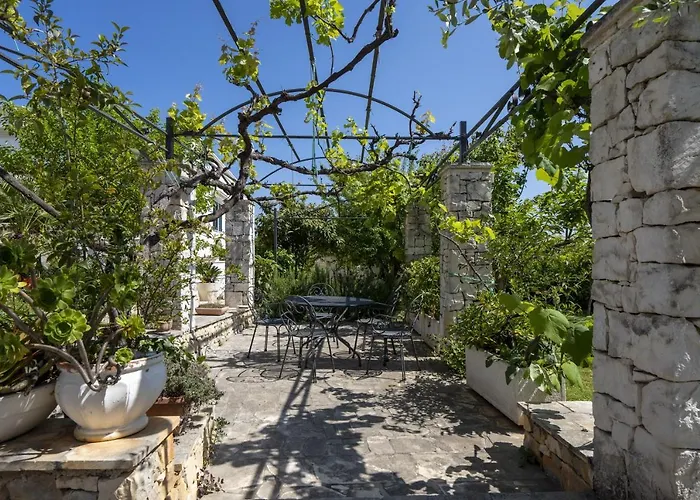 아파트호텔 Salinola 3 3*