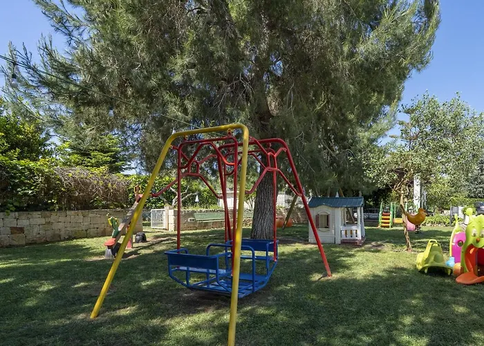 Salinola 3 아파트호텔 3*